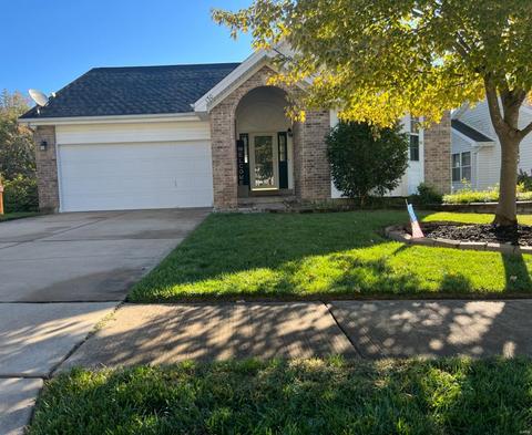 130 Hunters Lake Ct, Eureka, MO 63025 photo 1