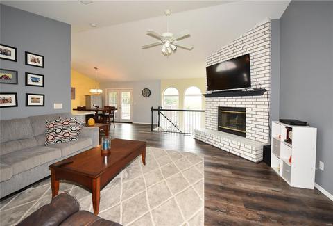 130 Hunters Lake Ct, Eureka, MO 63025 photo 6