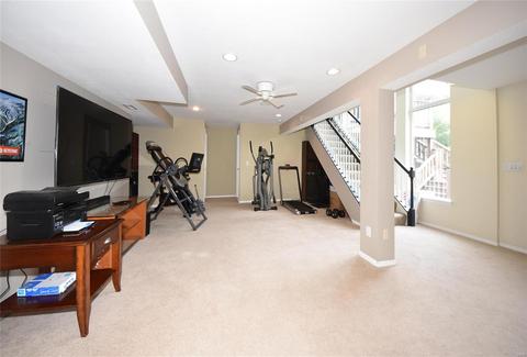130 Hunters Lake Ct, Eureka, MO 63025 photo 30