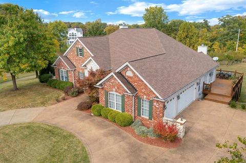 234 Cornwall Dr, Weldon Spring, MO 63304 photo 2