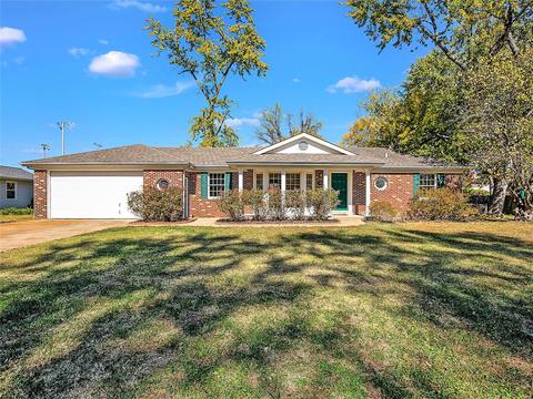 437 Essen Ln, Ballwin, MO 63021 photo 1