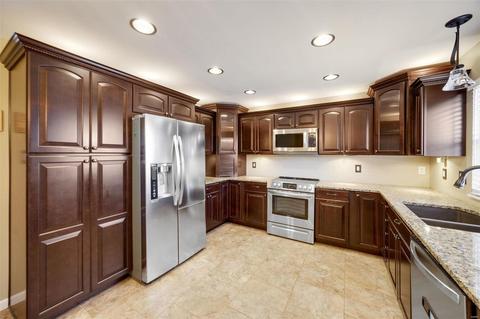 3239 Greenranch Dr, Bridgeton, MO 63044 photo 5