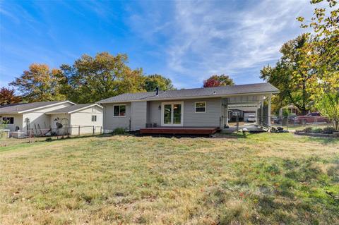 207 Bitterwood Dr, Ballwin, MO 63021 photo 18