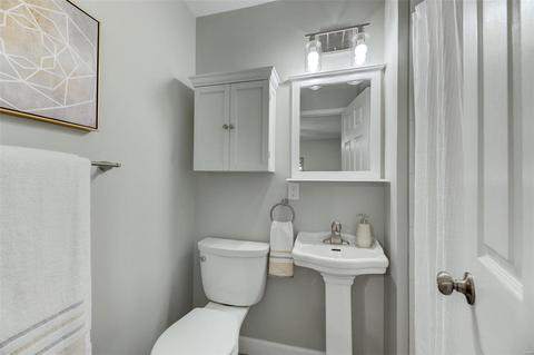 207 Bitterwood Dr, Ballwin, MO 63021 photo 9