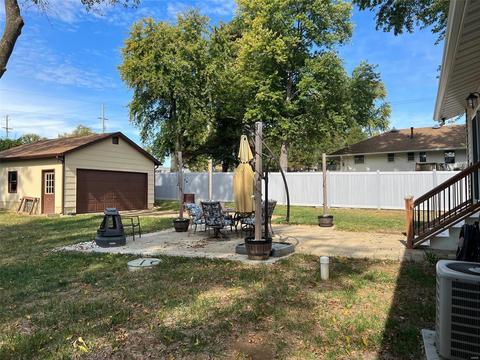 511 Ross Ln, Saint Charles, MO 63304 photo 11