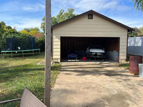 511 Ross Ln, Saint Charles, MO 63304 photo 10