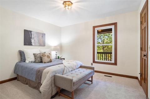 715 Rietzke Mtn, Ballwin, MO 63021 photo 20