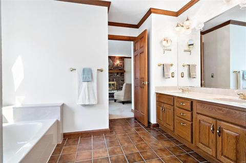715 Rietzke Mtn, Ballwin, MO 63021 photo 17