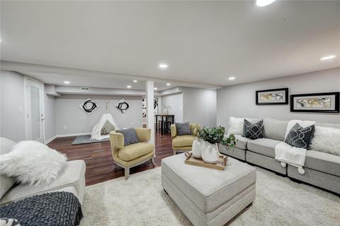 584 Spragues Mill Ct, Ballwin, MO 63011 photo 20