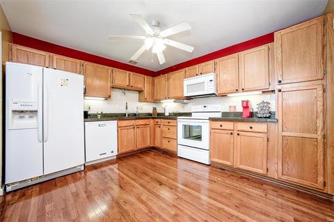 1744 Ridgeview Circle Dr, Ballwin, MO 63021 photo 6