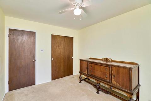 401 Sorrento Dr, Ballwin, MO 63021 photo 16