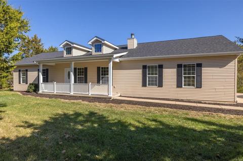 935 woodlake drive innsbrook mo