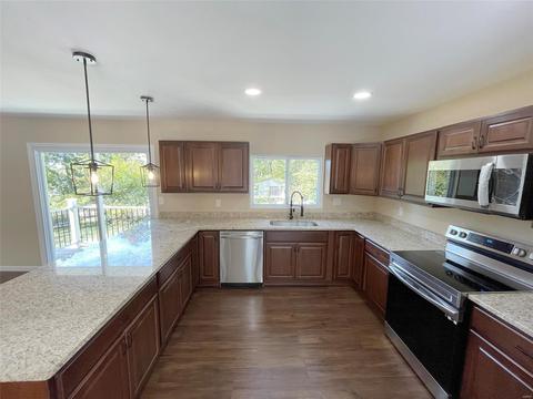 643 Henry Ave, Manchester, MO 63011 photo 5