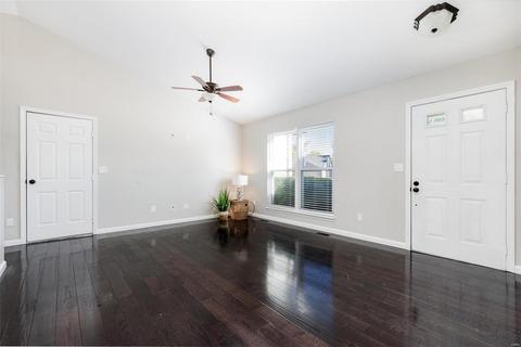 240 Pheasant Point Blvd, O'fallon, MO 63368 photo 8