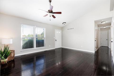 240 Pheasant Point Blvd, O'fallon, MO 63368 photo 7