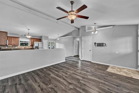 6 Cornell Dr, O'fallon, MO 63366 photo 4