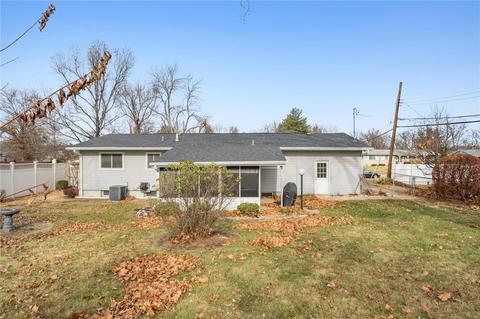 220 Windcliffe Dr, Ballwin, MO 63021 photo 26