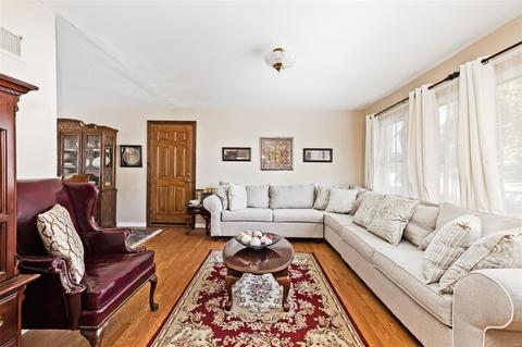 1214 Foxview Ter, Ballwin, MO 63011 photo 6