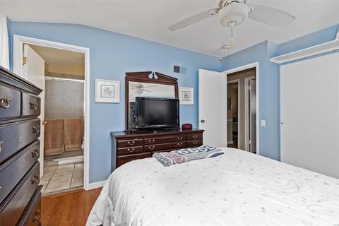 1214 Foxview Ter, Ballwin, MO 63011 photo 17