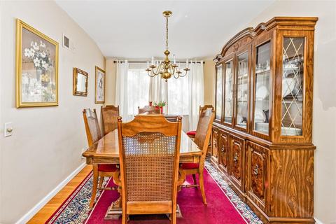 1214 Foxview Ter, Ballwin, MO 63011 photo 8
