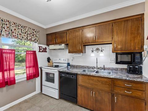 116 Applegate Ln, Ballwin, MO 63011 photo 9