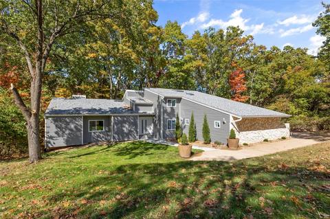 18433 Woodland Meadows Dr, Wildwood, MO 63038