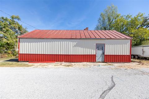 402 N Water St, Salem, MO 65560 photo 1