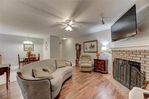 1308 Holgate Dr #G4, Ballwin, MO 63021 photo 5