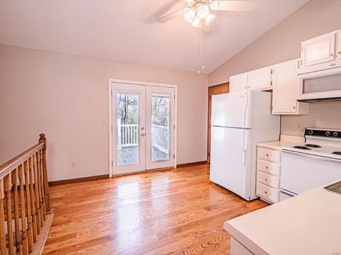 74 Mallard Pointe Dr, O'fallon, MO 63368 photo 8