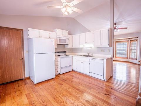 74 Mallard Pointe Dr, O'fallon, MO 63368 photo 7
