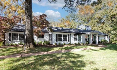103 Graybridge Rd, Ladue, MO 63124 photo 2