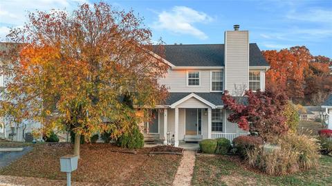 1450 Whispering Creek Dr, Ballwin, MO 63021 photo 1