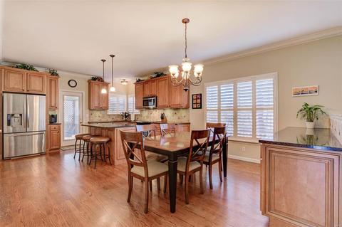 909 Kingsridge Ct, Wildwood, MO 63021 photo 8