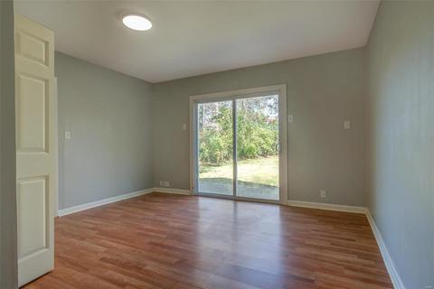 337 Hillcrest Blvd, Winchester, MO 63021 photo 5
