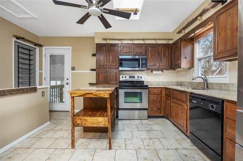 211 Hillsdale Dr, Ballwin, MO 63011 photo 7