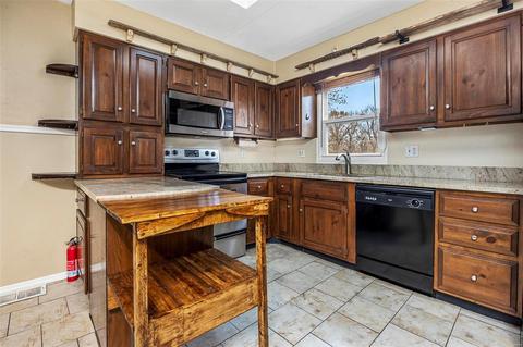 211 Hillsdale Dr, Ballwin, MO 63011 photo 8