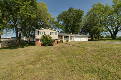 2676 Technology Dr, O'fallon, MO 63368 photo 2