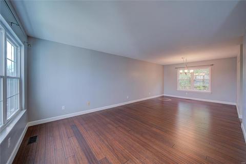 1783 Spring View Terrace Ct, Ballwin, MO 63021 photo 2
