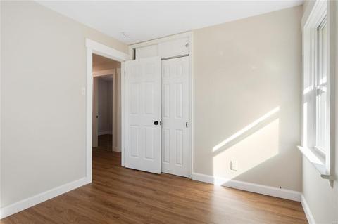 237 Kirk Dr, Saint Louis, MO 63135 photo 16