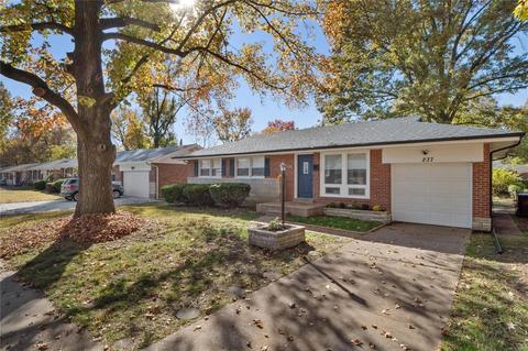 237 Kirk Dr, Saint Louis, MO 63135 photo 2