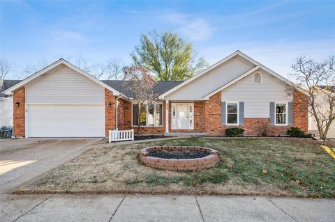 866 Ivy Trce, Ballwin, MO 63021 photo 1