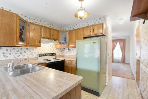 468 Melanie Meadows Ln, Ballwin, MO 63021 photo 10
