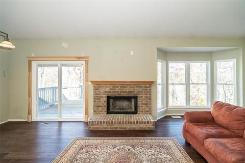 17424 Hilltop Ridge Dr, Eureka, MO 63025 photo 7