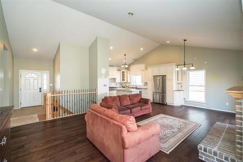 17424 Hilltop Ridge Dr, Eureka, MO 63025 photo 6