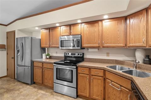 866 Woodside Trails Dr, Ballwin, MO 63021 photo 20