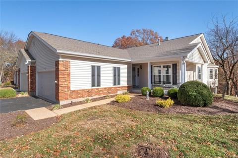 866 Woodside Trails Dr, Ballwin, MO 63021 photo 6