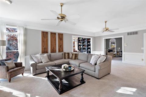 9 Kingspointe Ct, Chesterfield, MO 63005 photo 9