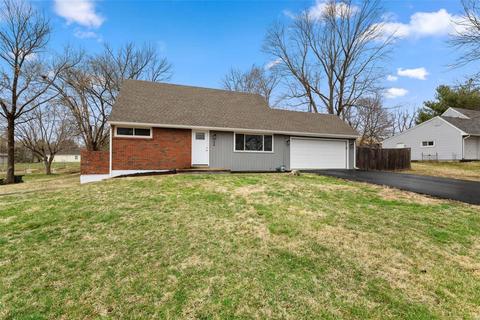 24 E Meadow Ln, Ellisville, MO 63021 photo 3