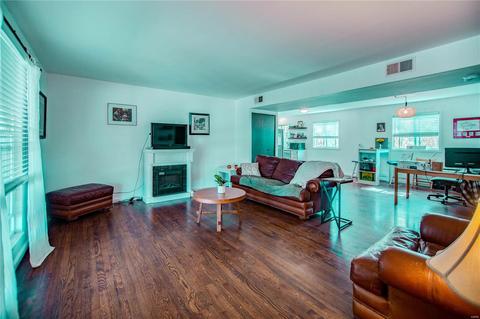 2558 Hackman Dr, Saint Louis, MO 63136 photo 2