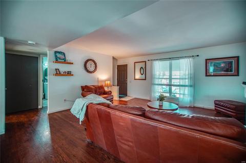 2558 Hackman Dr, Saint Louis, MO 63136 photo 3